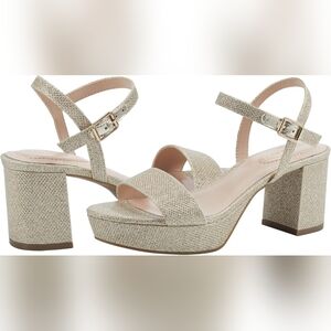 NEW Bandolino Women's Pennie Block Heeled Sandals in glitter gold, size 8½